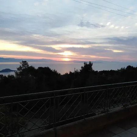Amoni Bay Pefkali